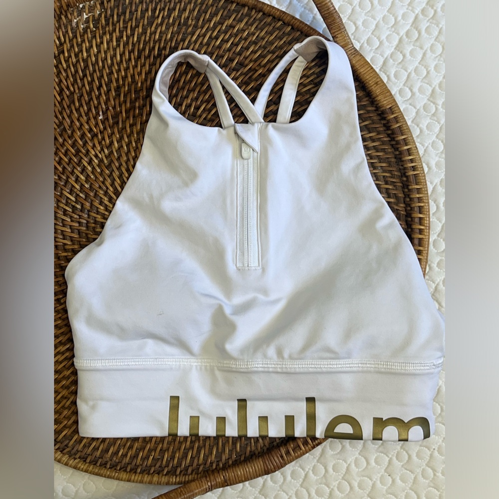 Lululemon Sports Bra Size 4